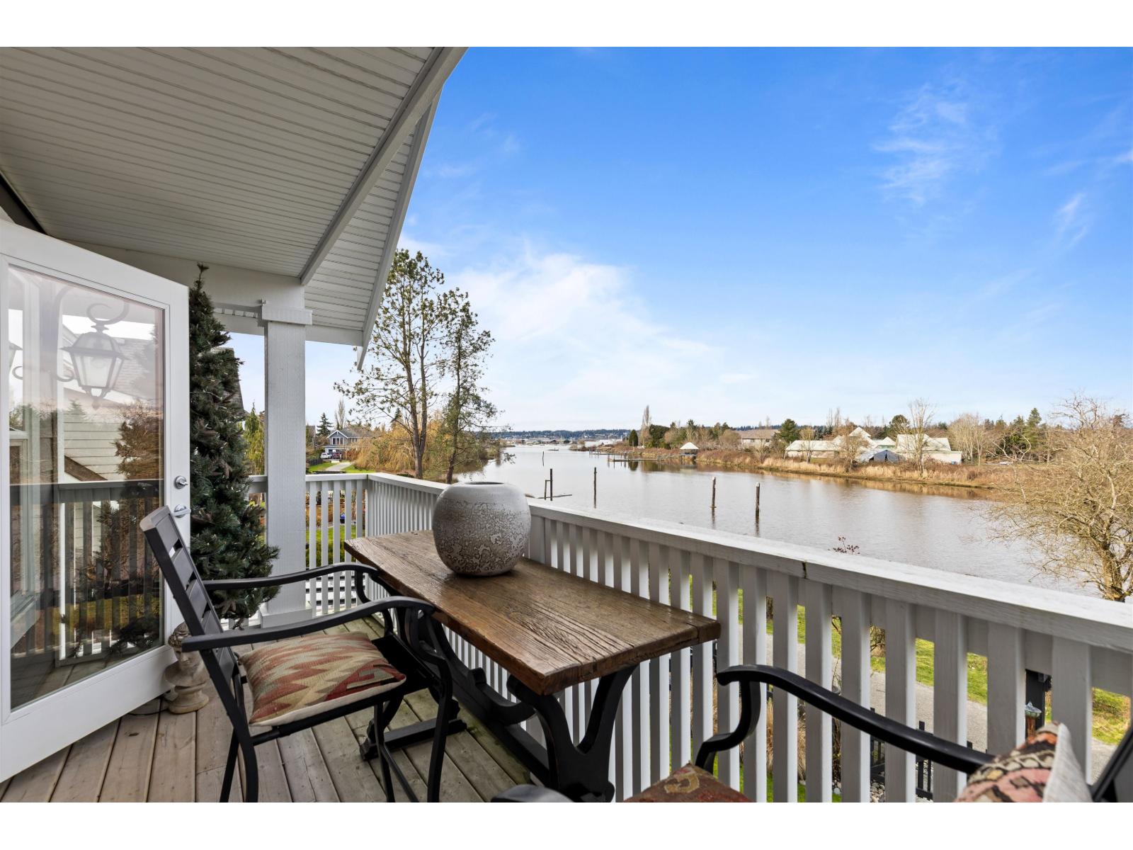 14279 37 AVENUE, Surrey