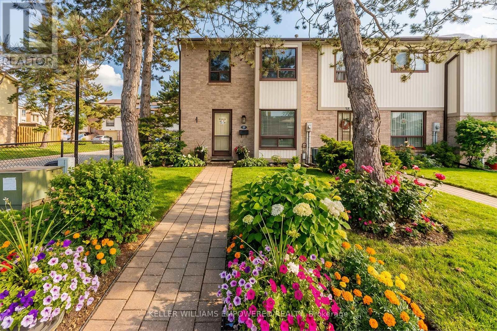 57 Mcmullen Crescent