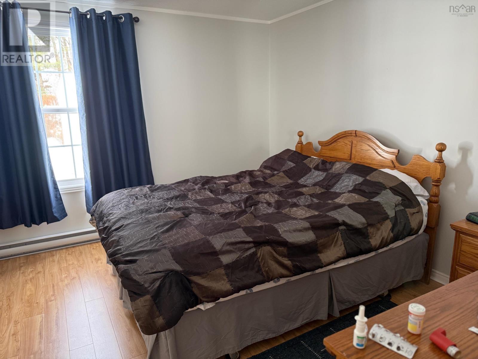 Property 25 of 30 of 174 Sherbrooke Avenue