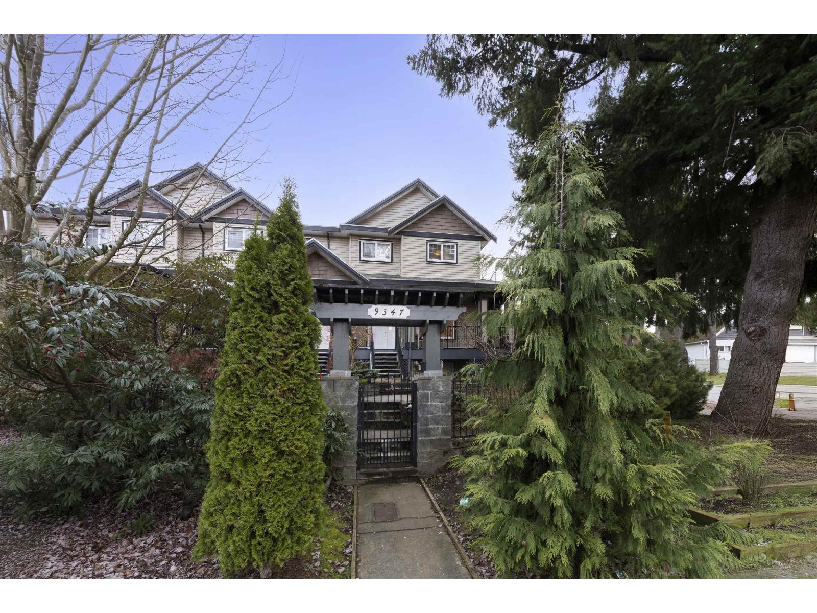 9347 122 Street - photo 2