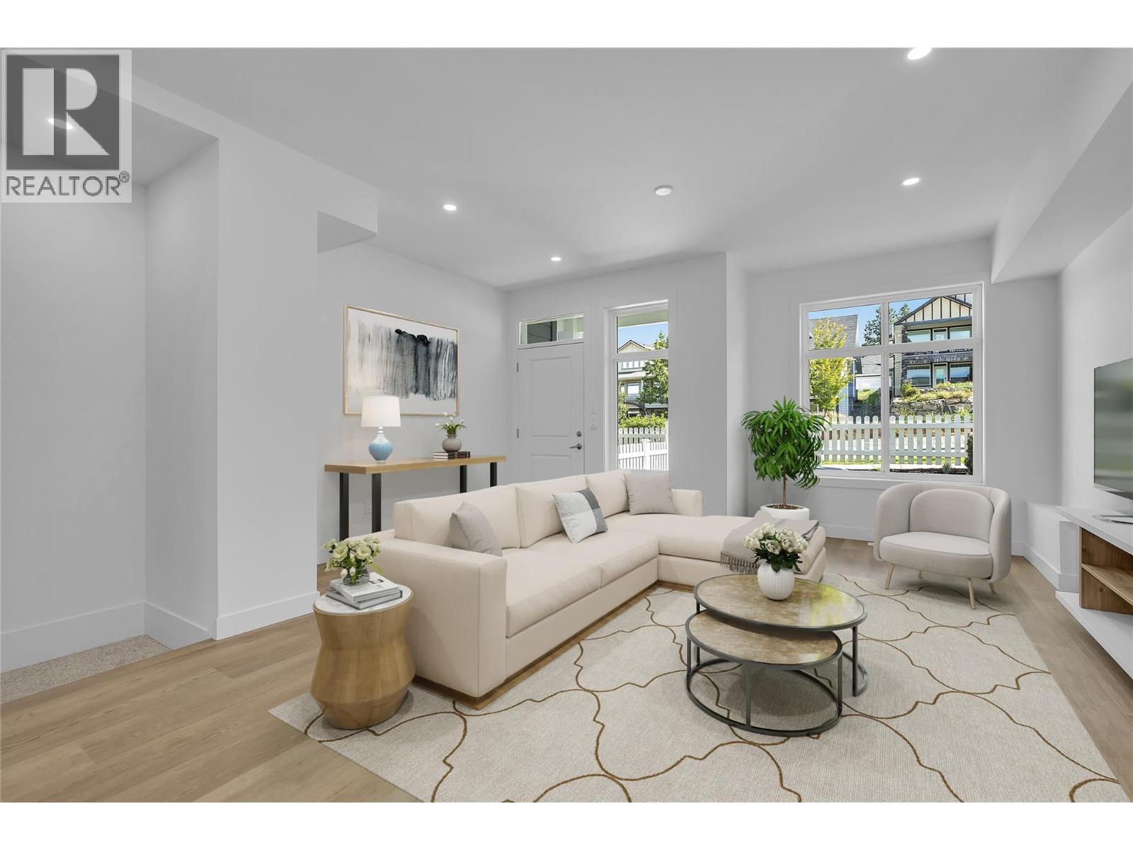 121 5300 Main Street, Kelowna