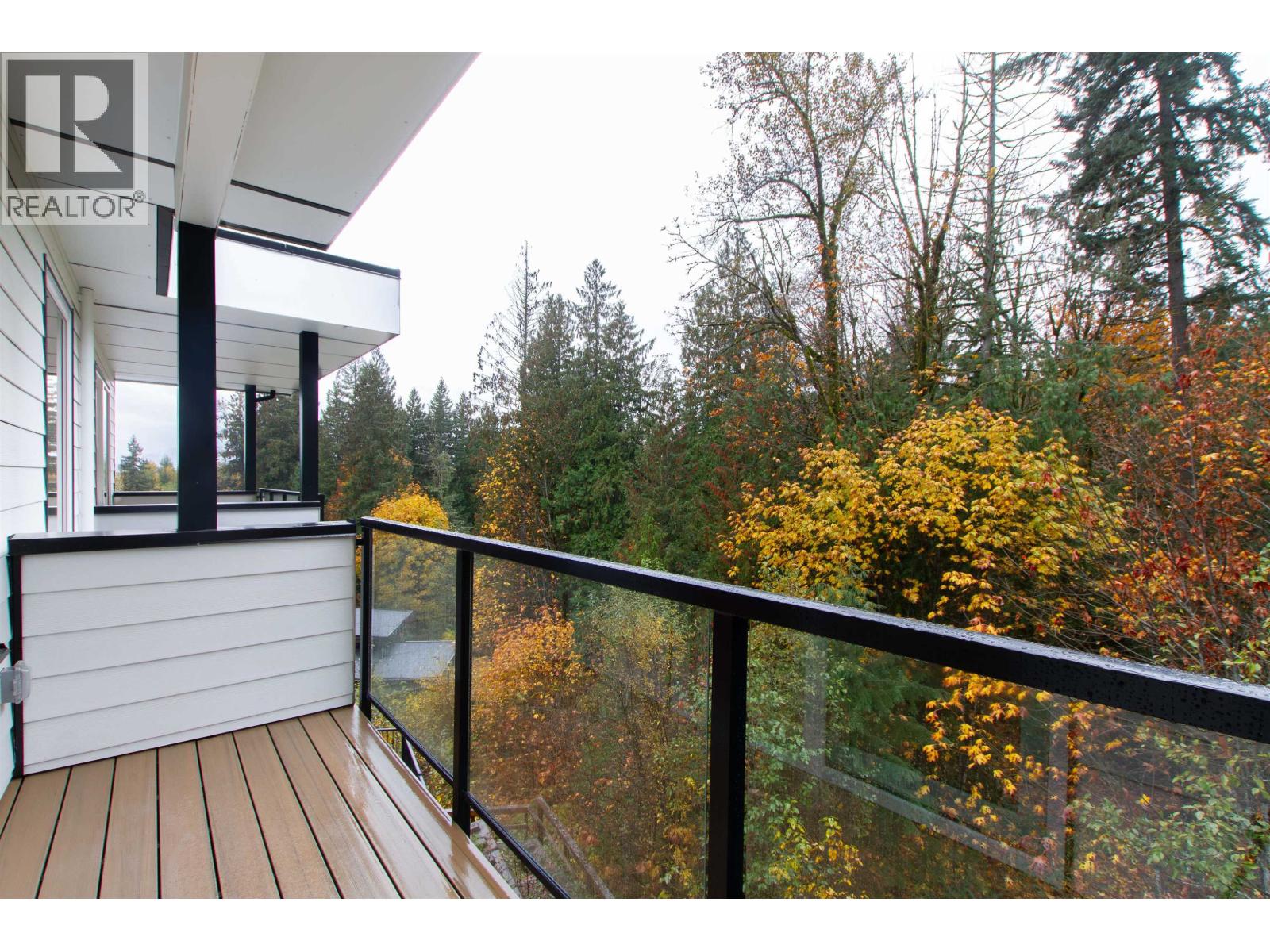 39 3385 MAMQUAM ROAD, Squamish