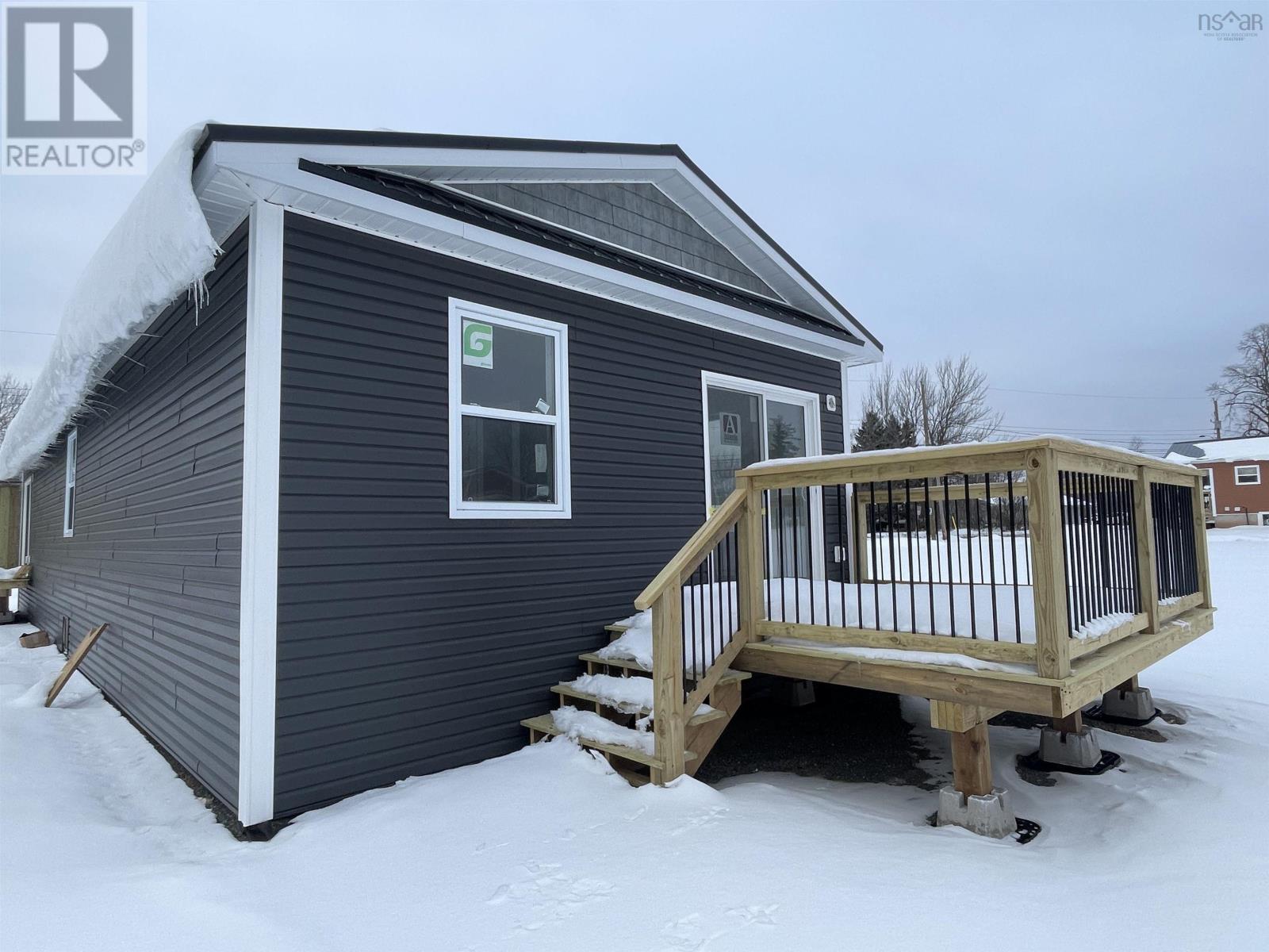 56 Pugwash Road - Photo 2 of 27, Oxford, Nova Scotia