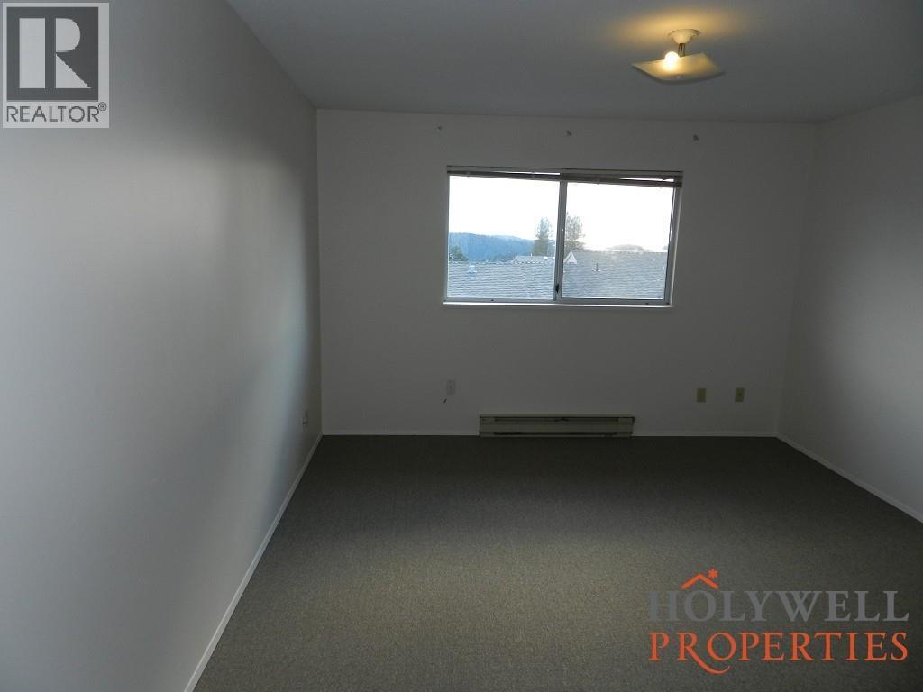 15 765 SCHOOL ROAD, Gibsons