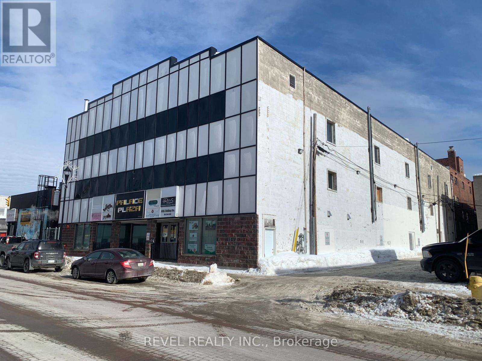 70 CEDAR STREET S - Photo 2 of 6, Timmins (TS - SE), Ontario