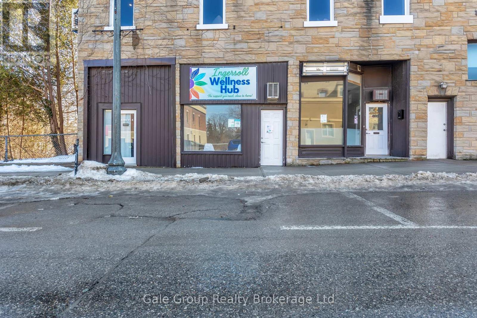 161 Thames Street South