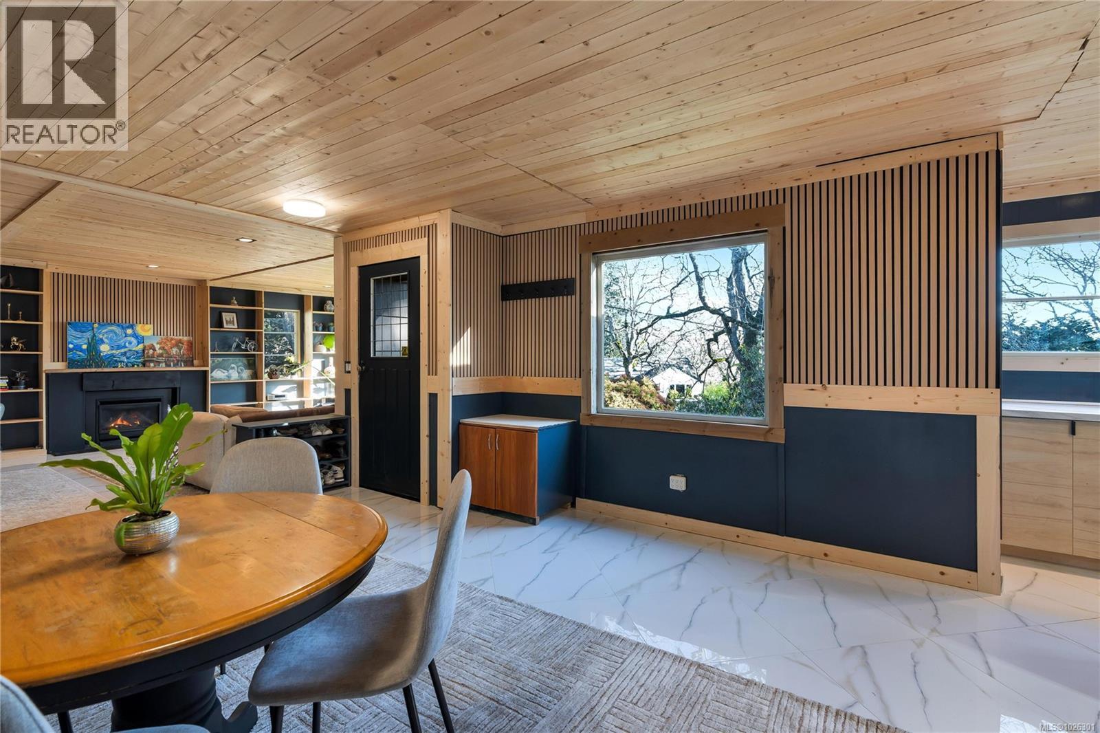  3580 Doncaster Drive, Saanich