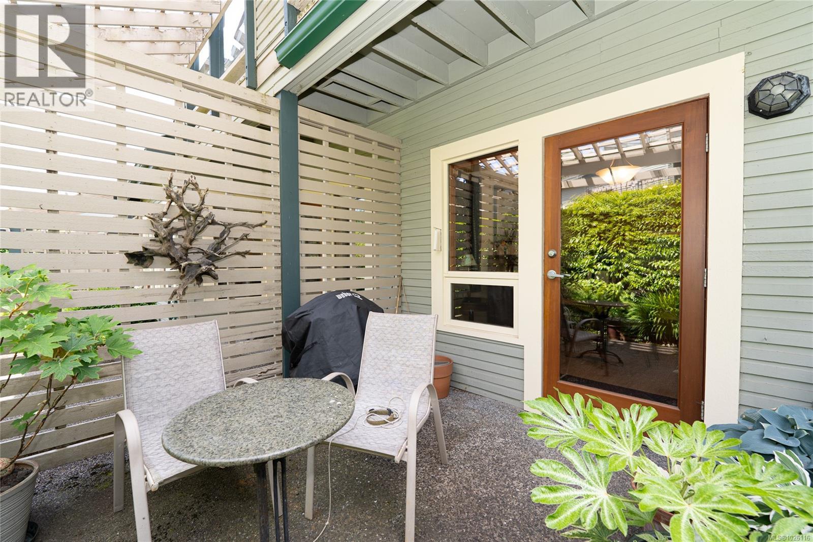 #9 133 Corbett Rd - 10
