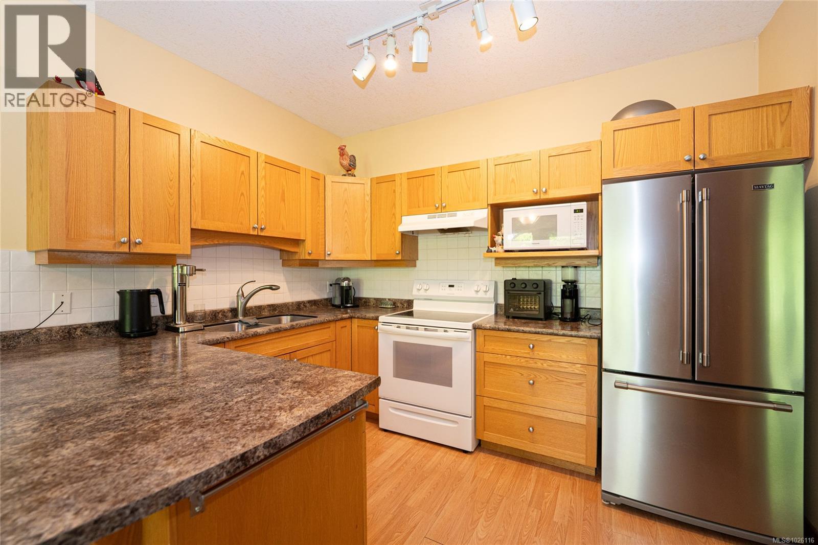 #9 133 Corbett Rd - 2