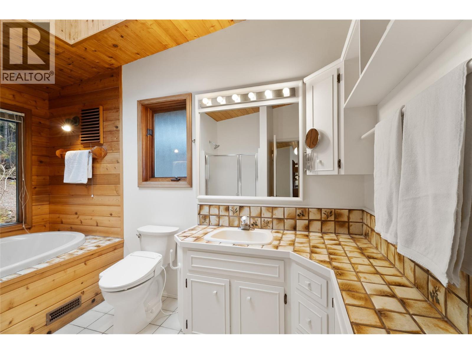  4119 Reid Road, Eagle Bay