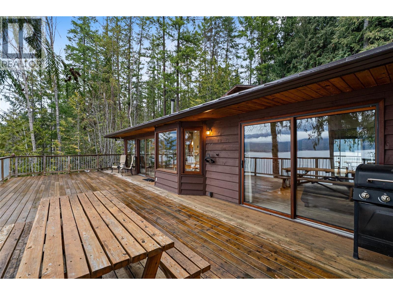  4119 Reid Road, Eagle Bay