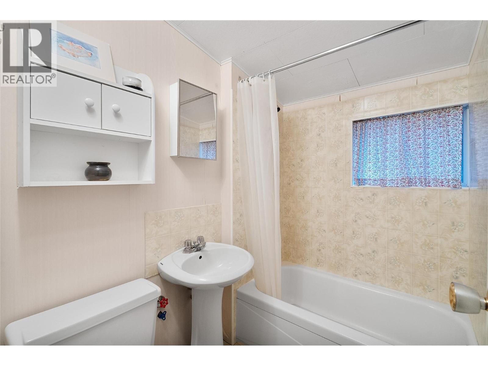  4119 Reid Road, Eagle Bay