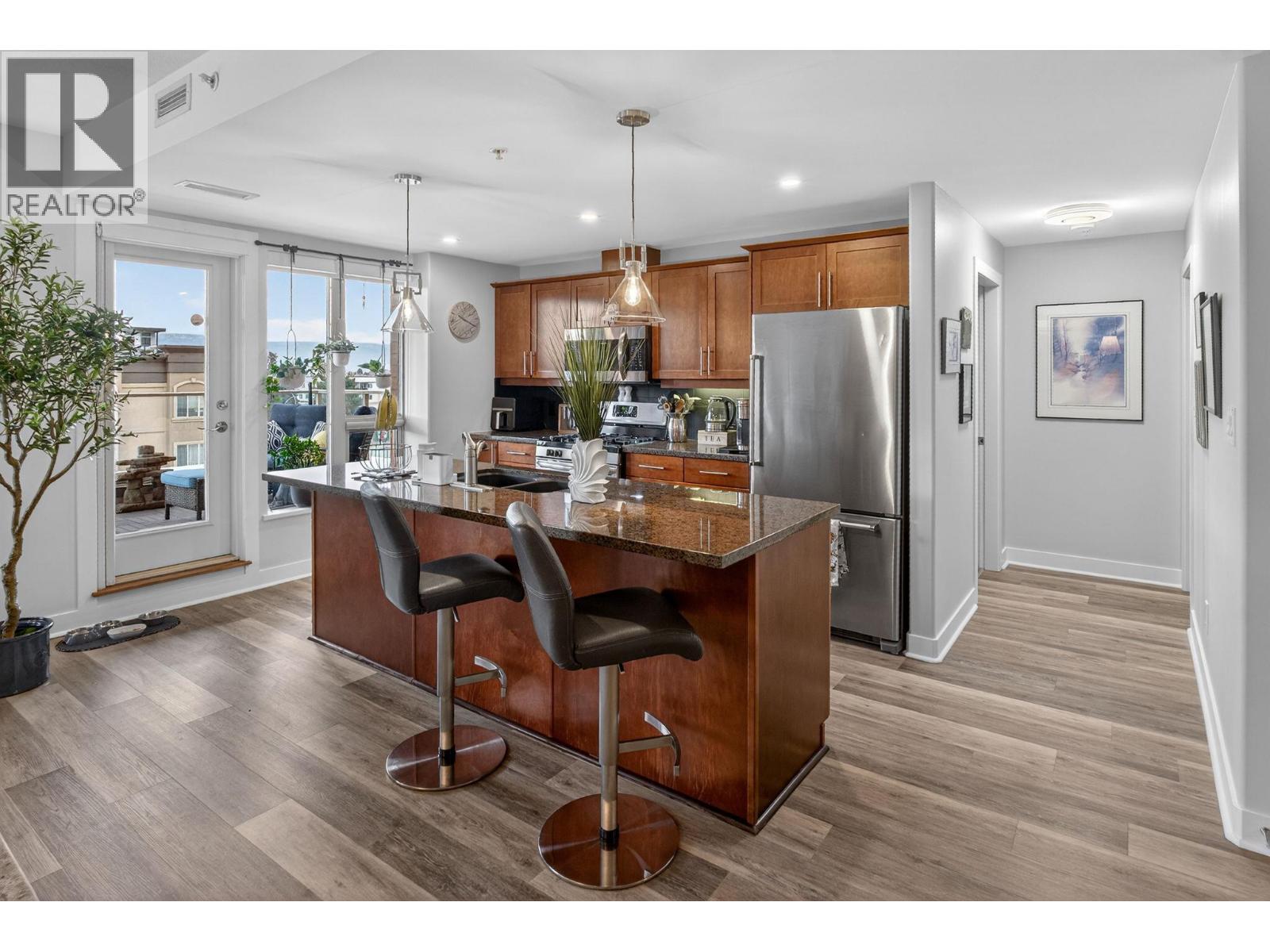 #410 1160 Bernard Avenue - 5
