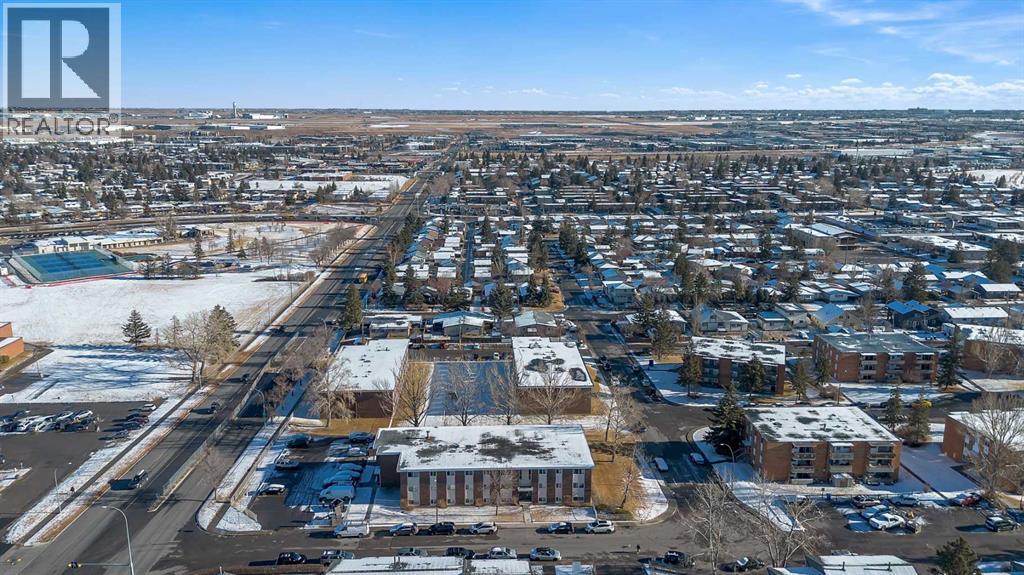 Single Family House for Sale in   Travois Crescent NW Thorncliffe Calgary 