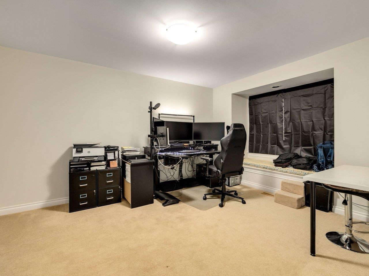 14008 MARINE DRIVE, White Rock