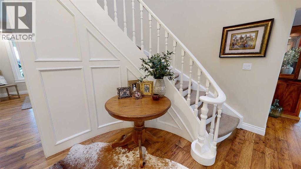 5218 57 Street - Photo 5 of 50, Stettler, Alberta