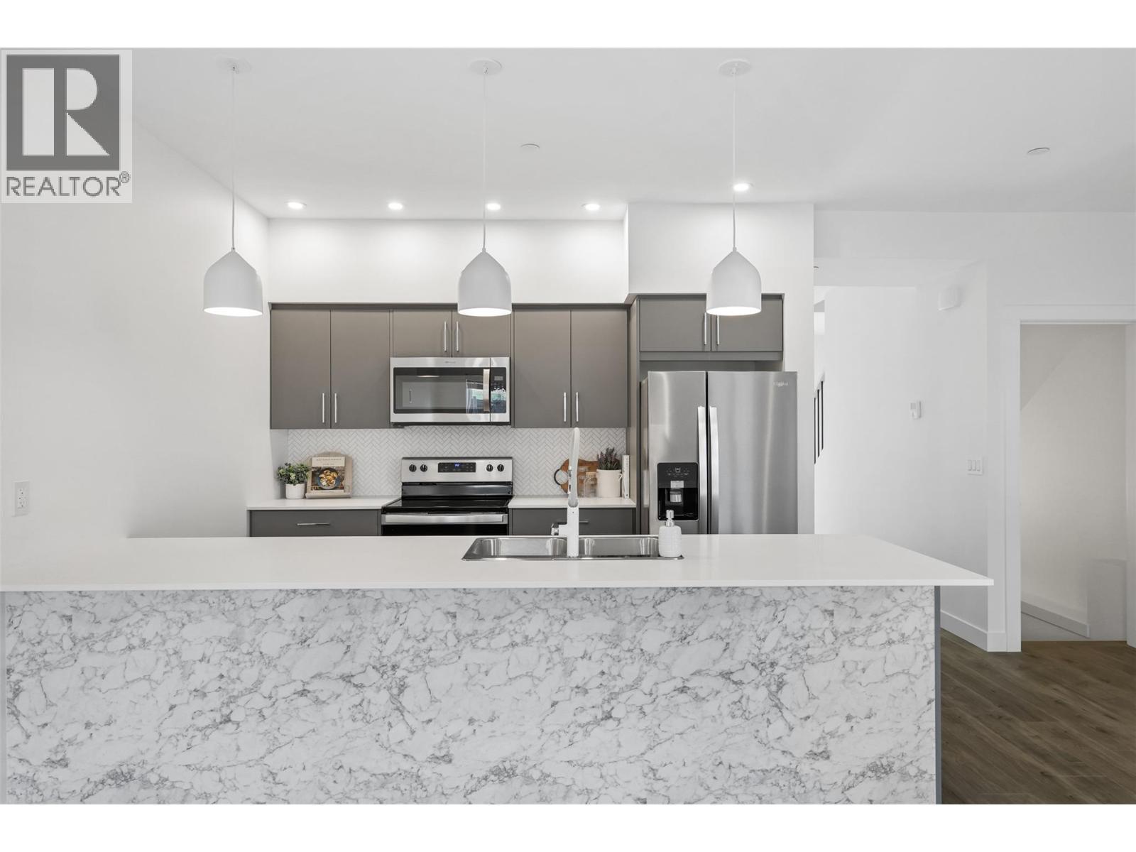 8960 Dallas Drive Unit# 118, Kamloops