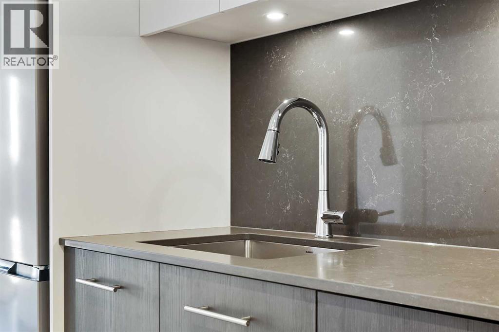 Single Family House for Sale in    Avenue SW Eau Claire Calgary 