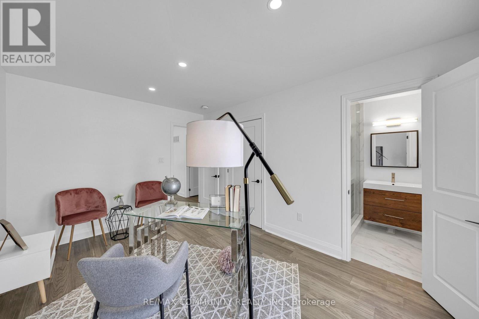 645 FRASER AVENUE - 22