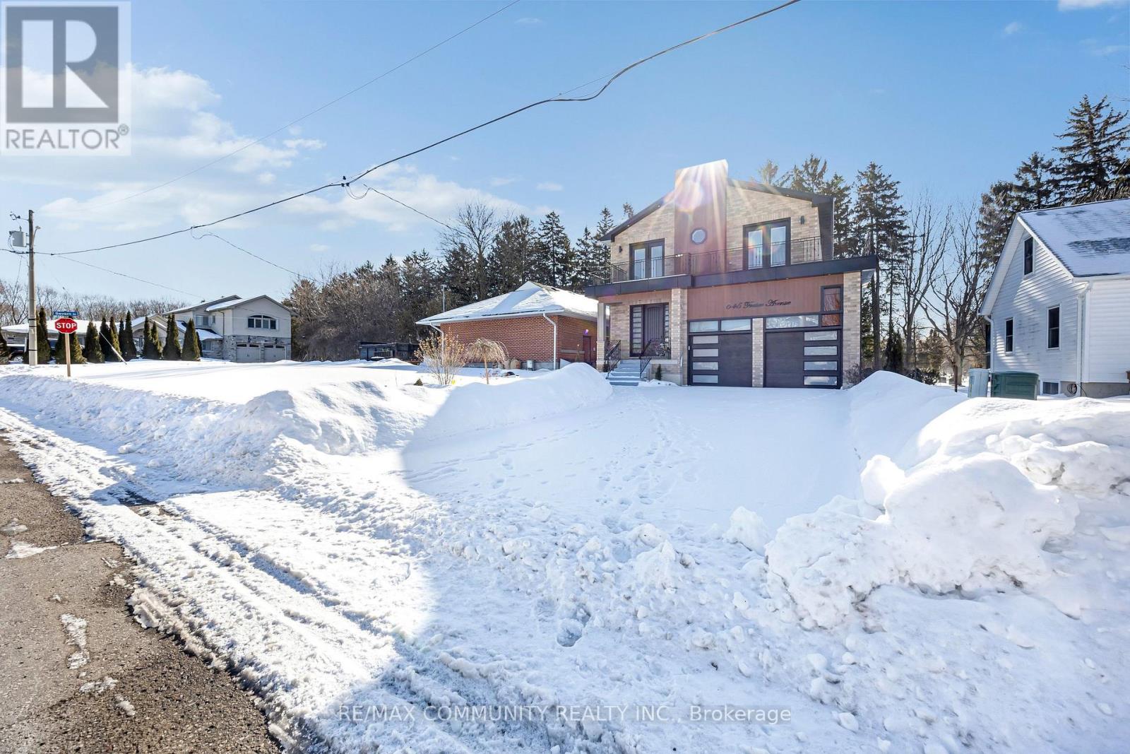 645 FRASER AVENUE - 3