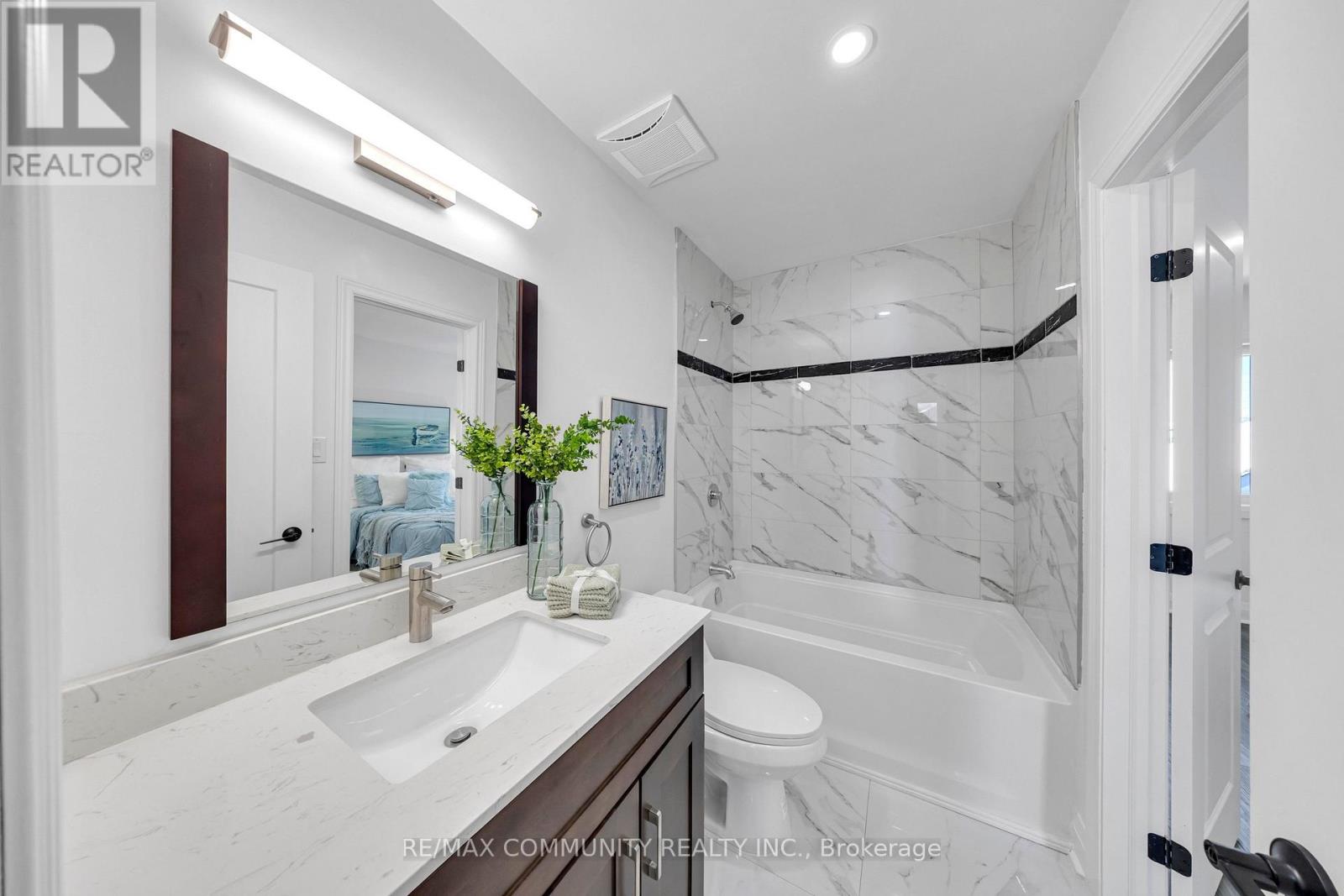 645 FRASER AVENUE - 31