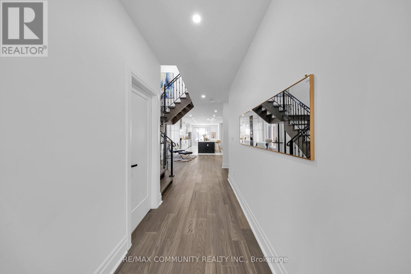 645 FRASER AVENUE - 7