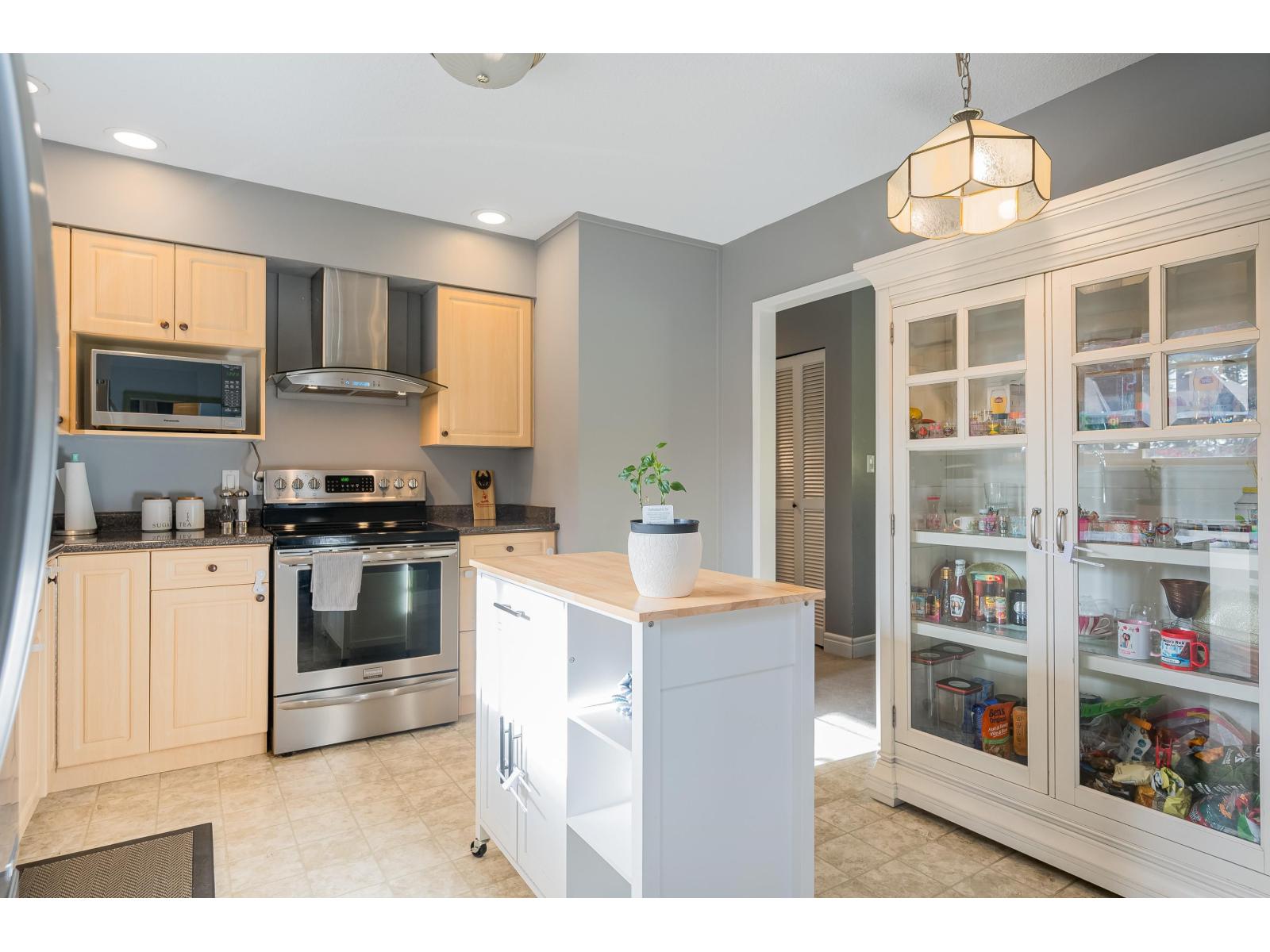 20844 45A AVENUE, Langley