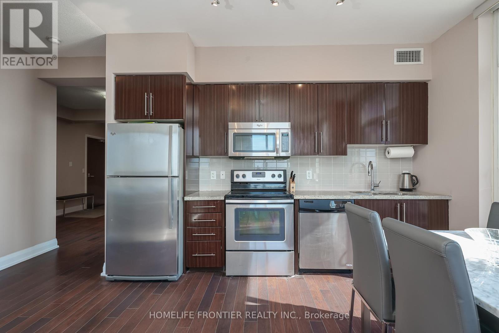 #1408 75 NORTH PARK ROAD - 11