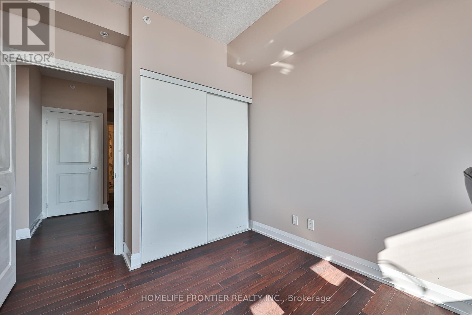 #1408 75 NORTH PARK ROAD - 15