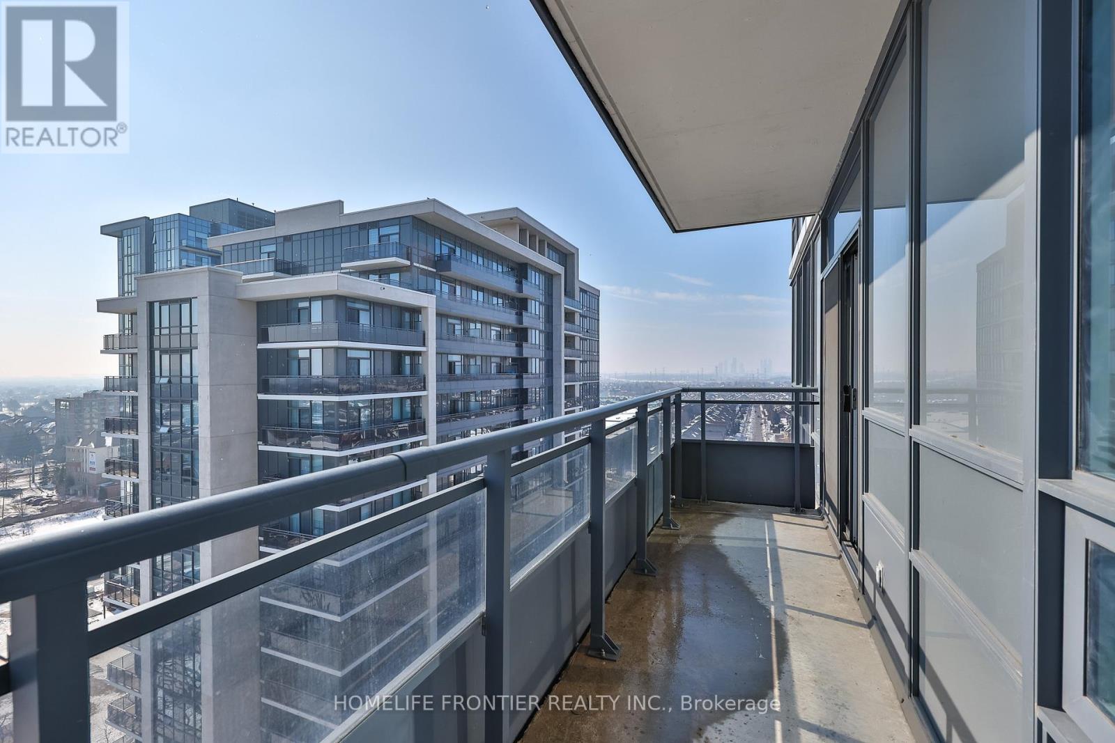 #1408 75 NORTH PARK ROAD - 28