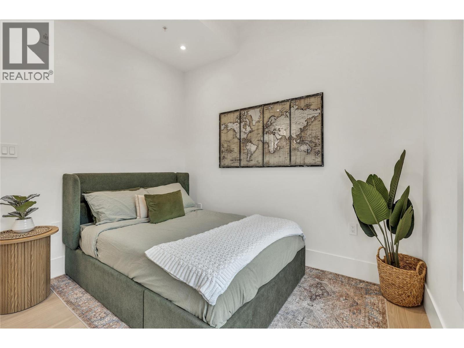 602 Lakeshore Drive Unit# 201, Penticton