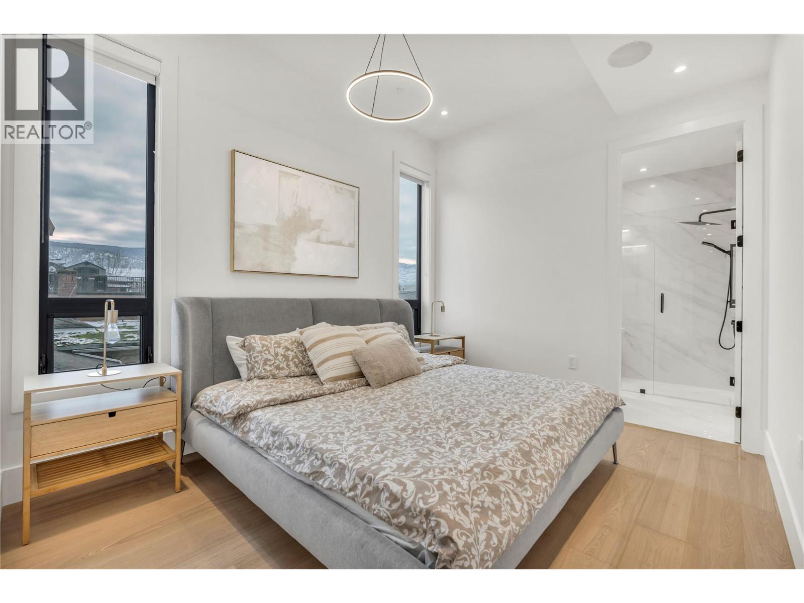 602 Lakeshore Drive Unit# 201, Penticton