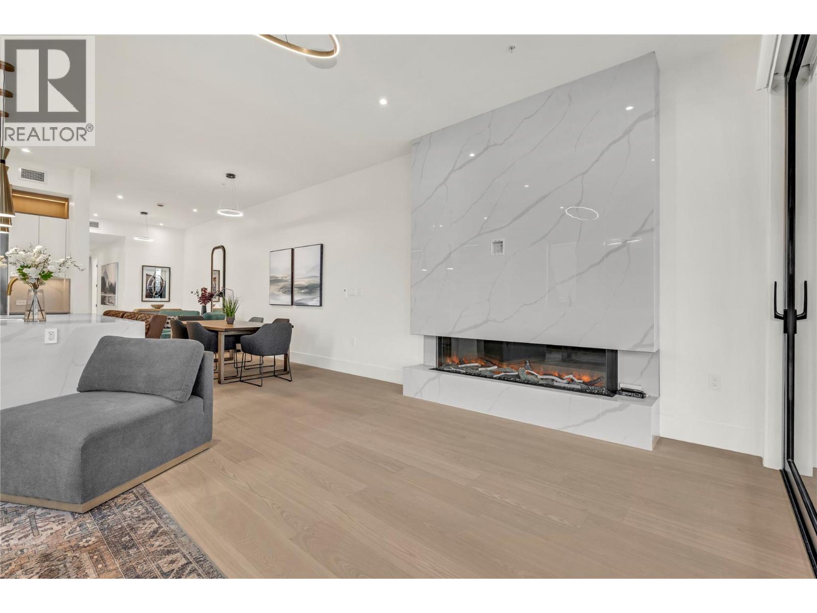 602 Lakeshore Drive Unit# 201, Penticton