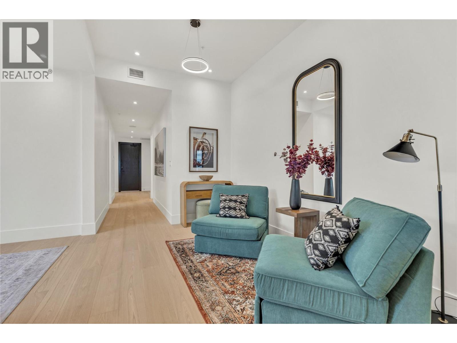 #201 602 Lakeshore Drive - 10