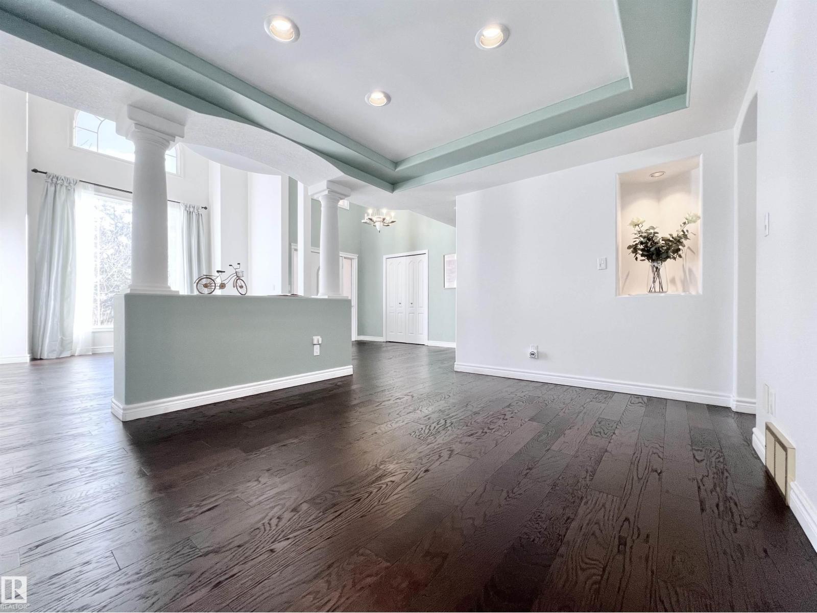 316 BURTON RD NW, Edmonton