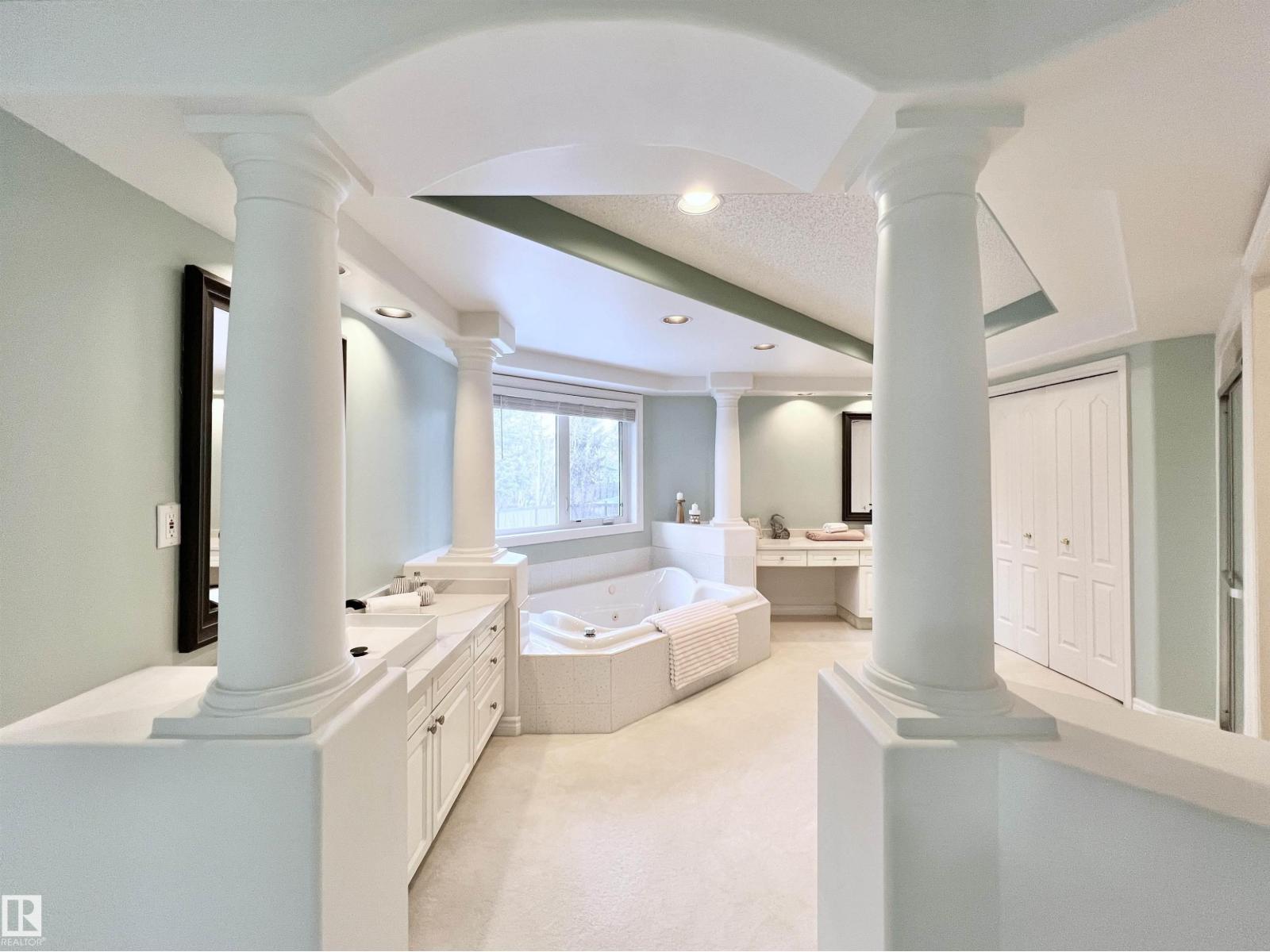 316 BURTON RD NW, Edmonton