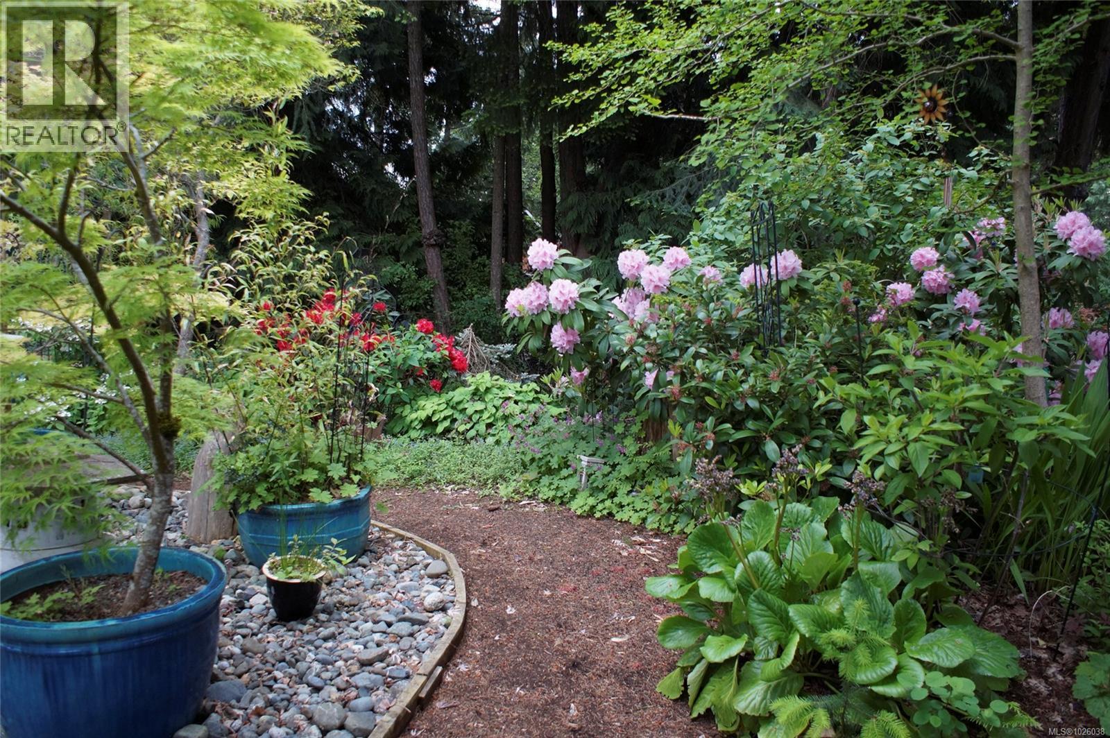 1571 Arbutus Dr, Nanoose Bay