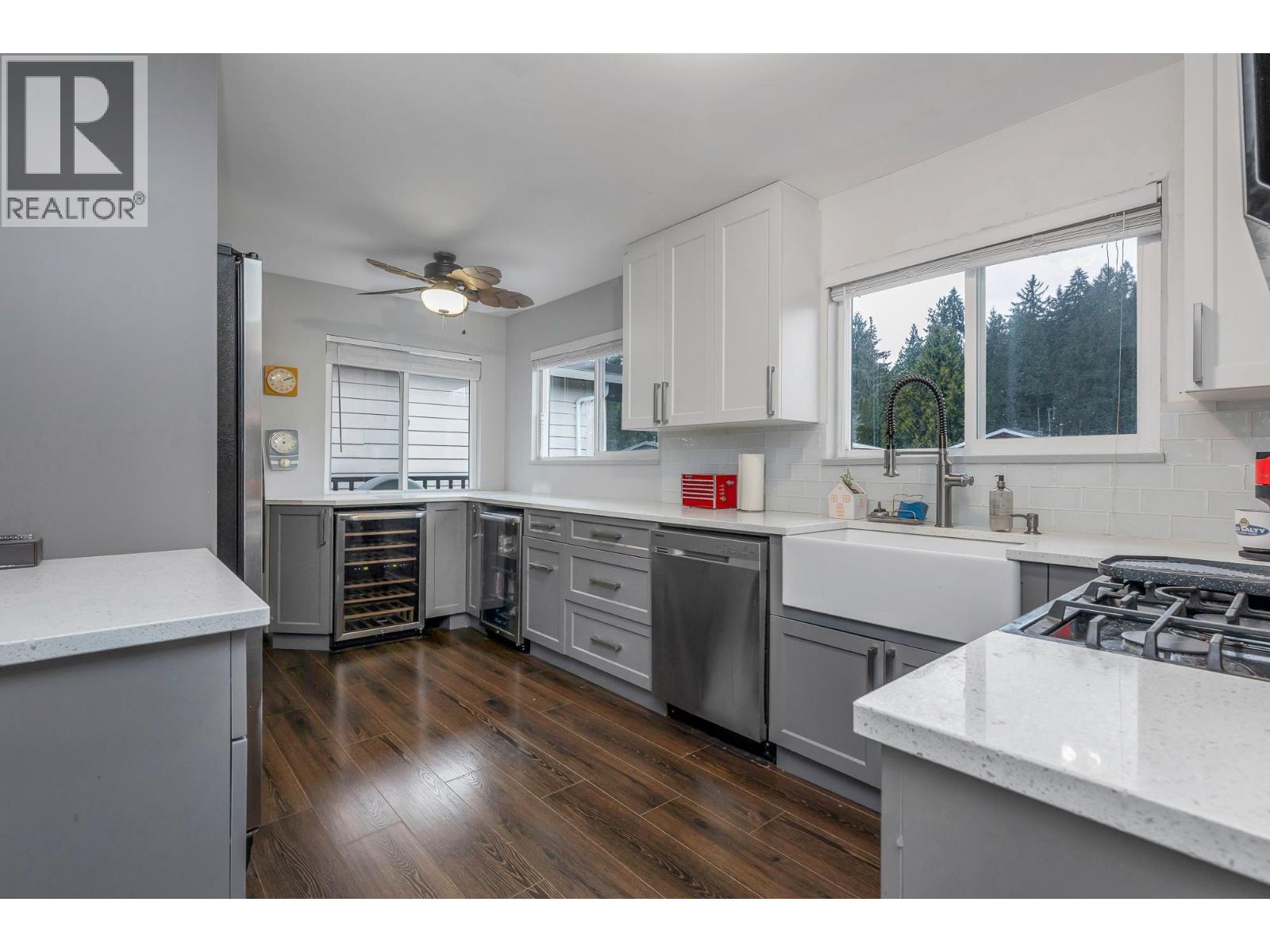 1130 BLUE HERON CRESCENT - Photo 5 of 40, Port Coquitlam, British Columbia