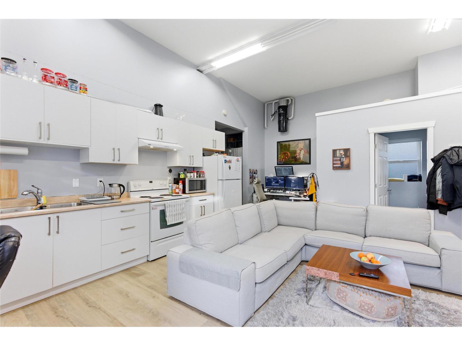 20326 74B AVENUE, Surrey