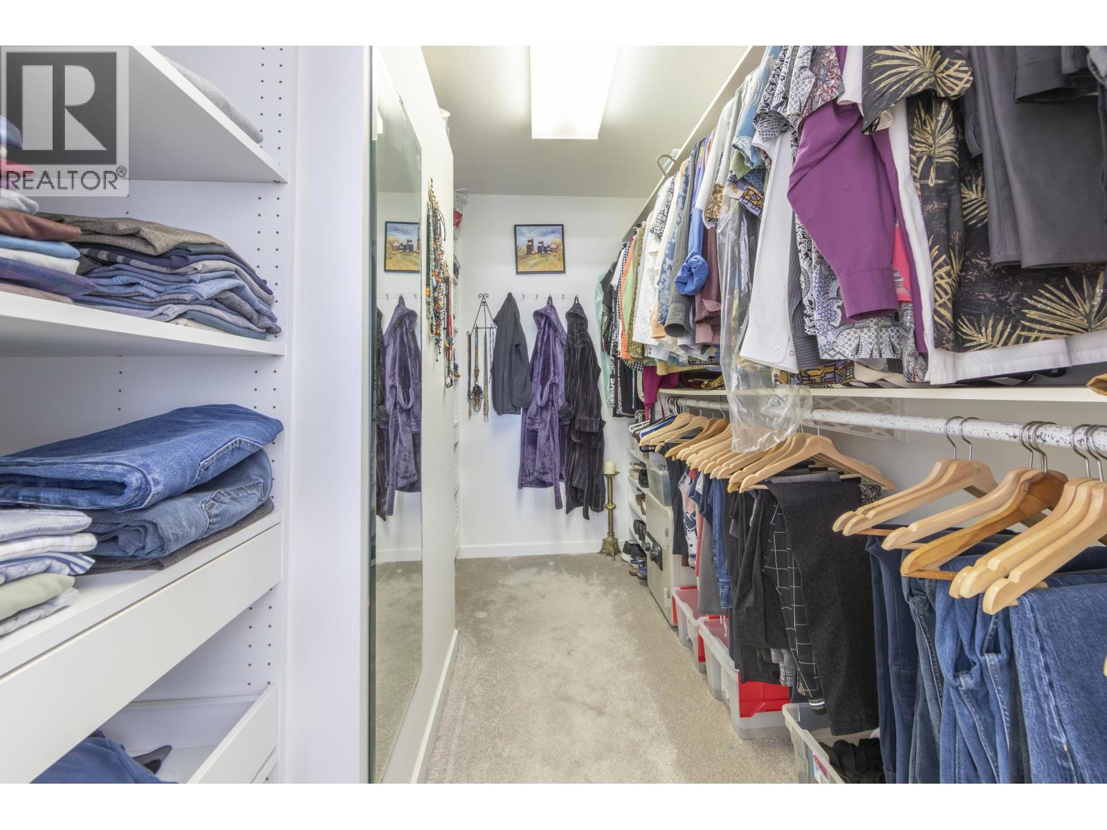 226 1585 FIELD ROAD, Sechelt