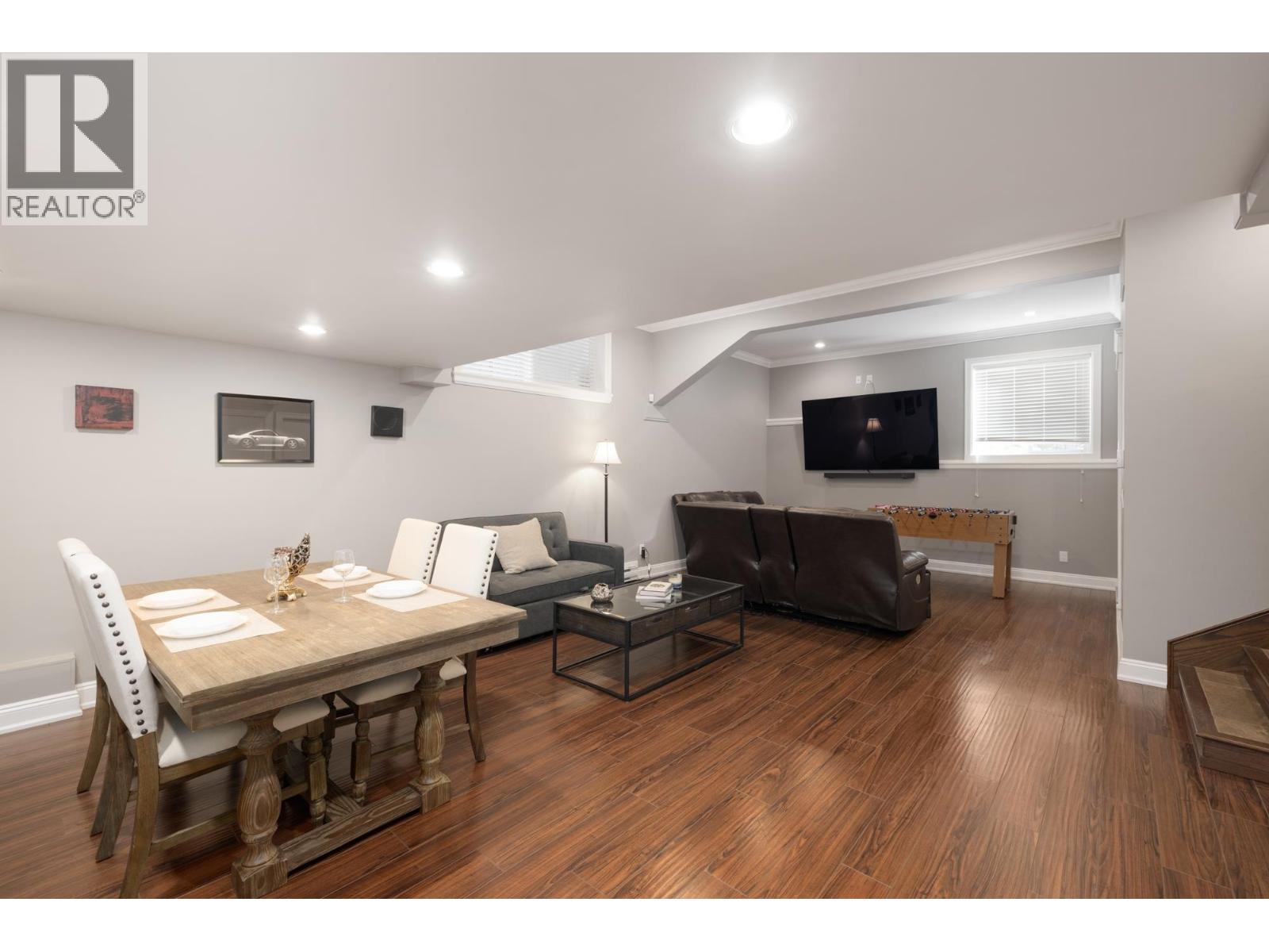 4050 ST. PAULS AVENUE, North Vancouver