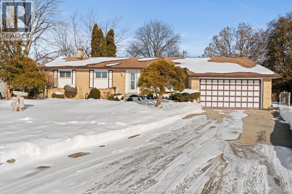 1630 CHERRYLAWN CRESCENT - Photo 2 of 45, Windsor, Ontario
