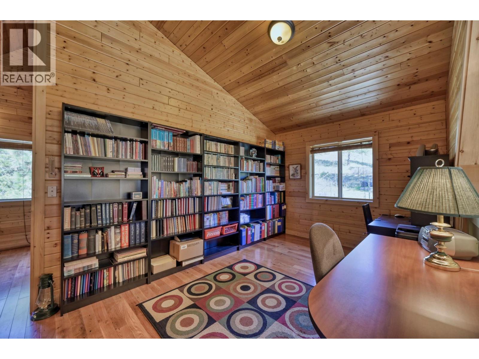 155 COUGAR Court, Osoyoos