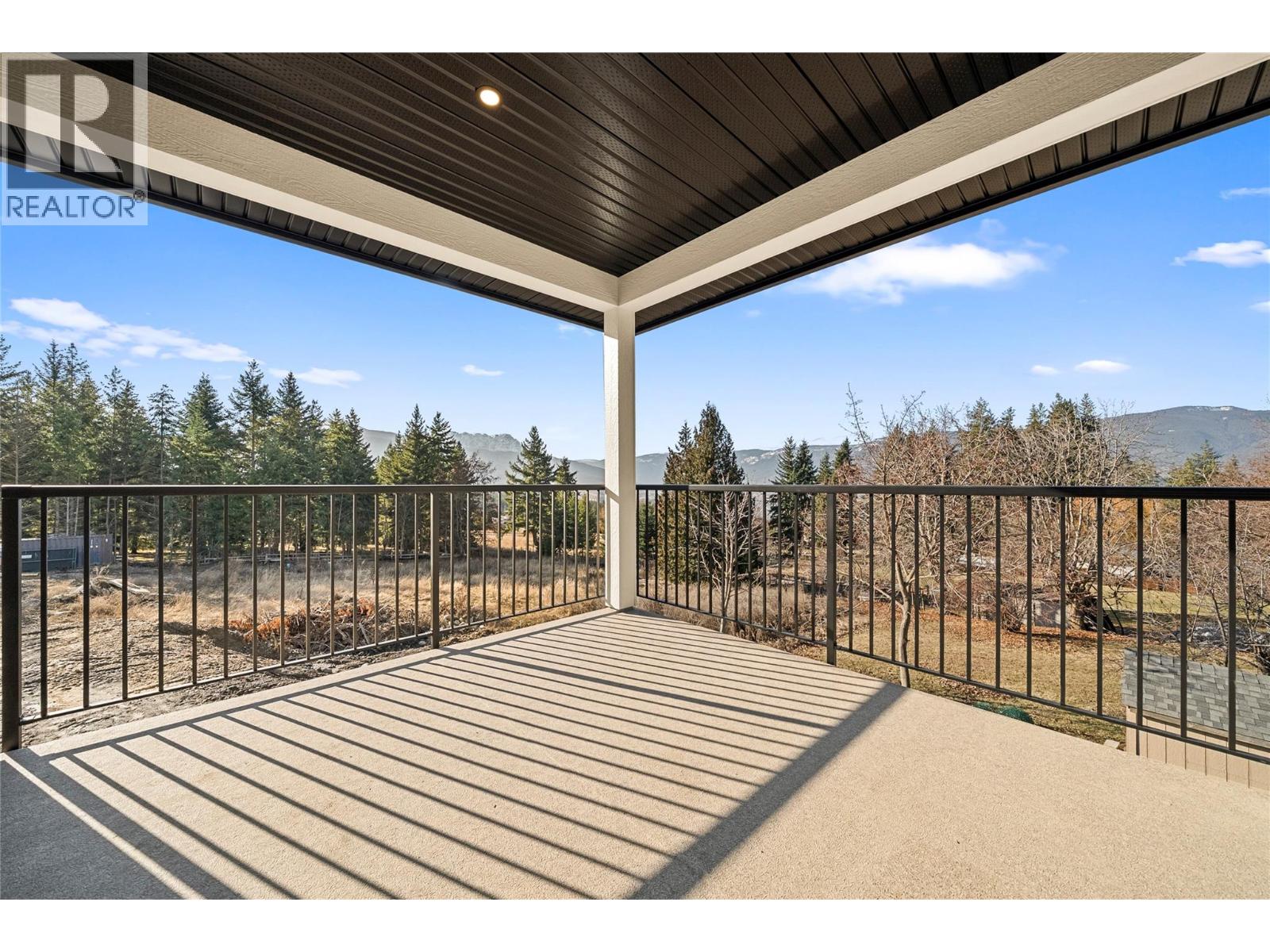 2951 27 Street NE, Salmon Arm