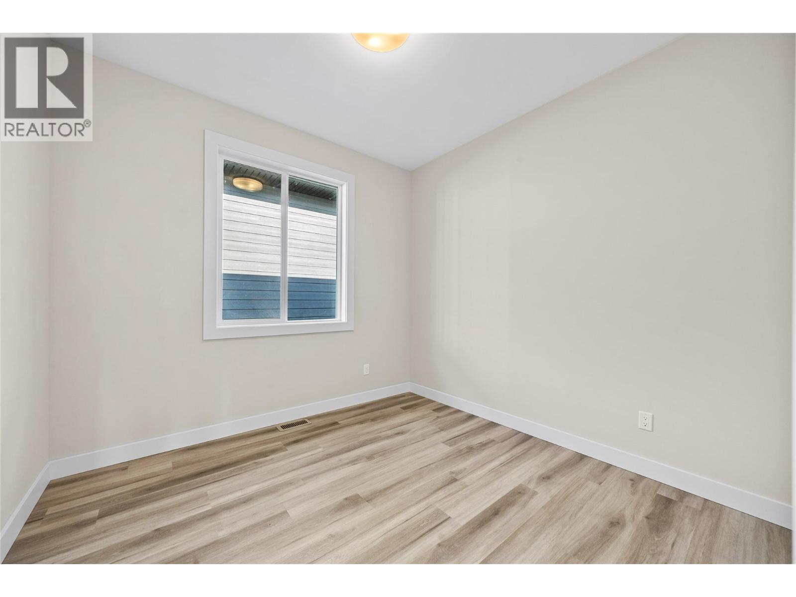 2951 27 Street NE, Salmon Arm