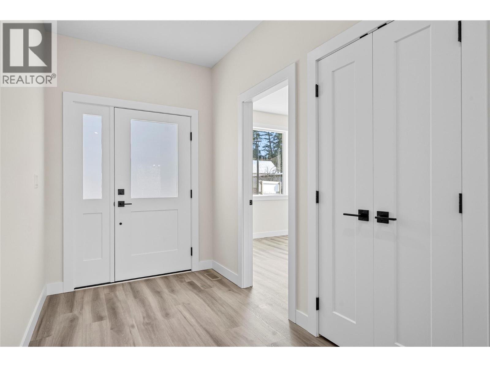 2951 27 Street NE, Salmon Arm