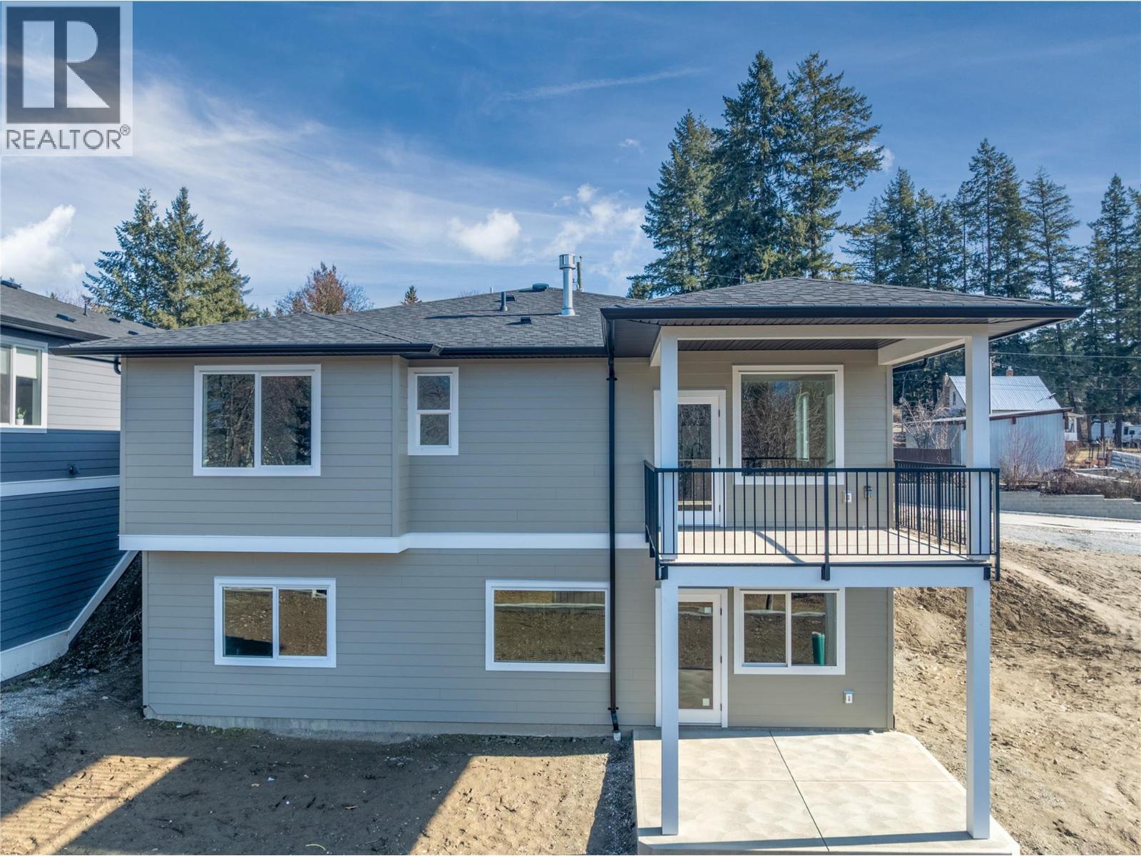 2951 27 Street NE, Salmon Arm
