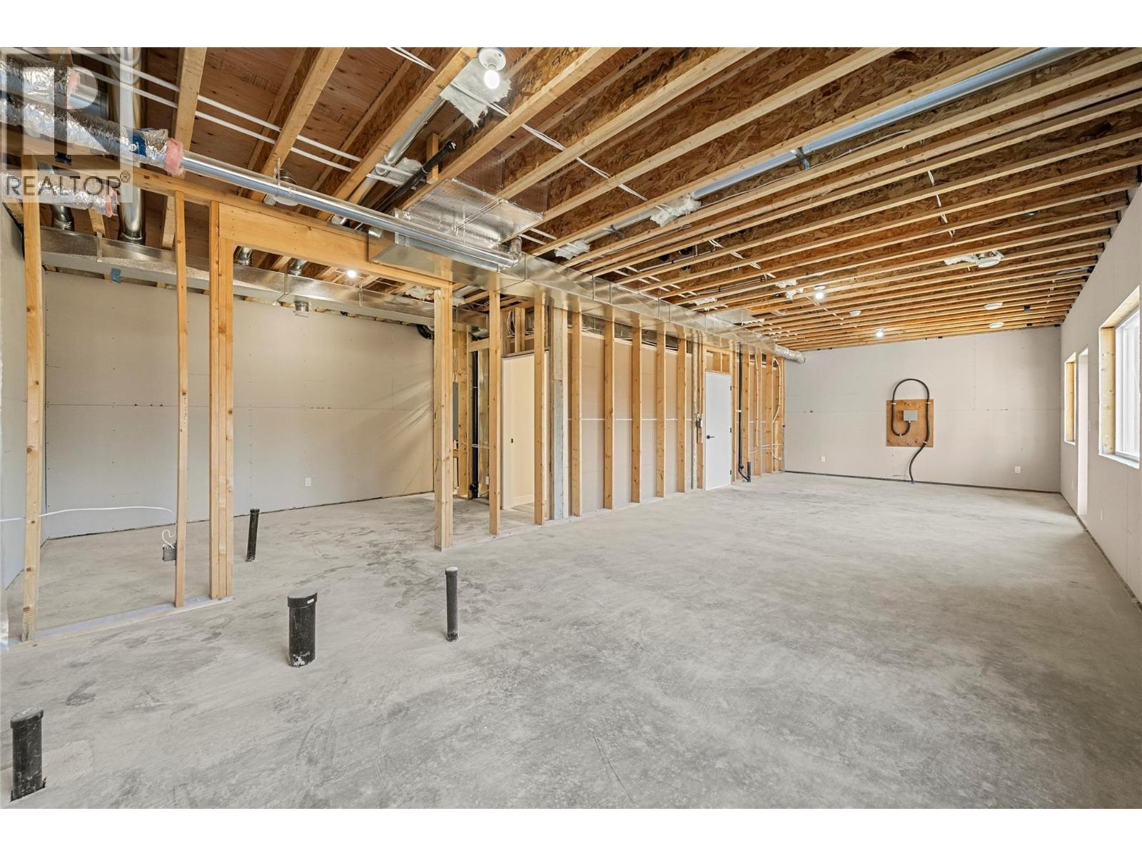 2951 27 Street NE, Salmon Arm