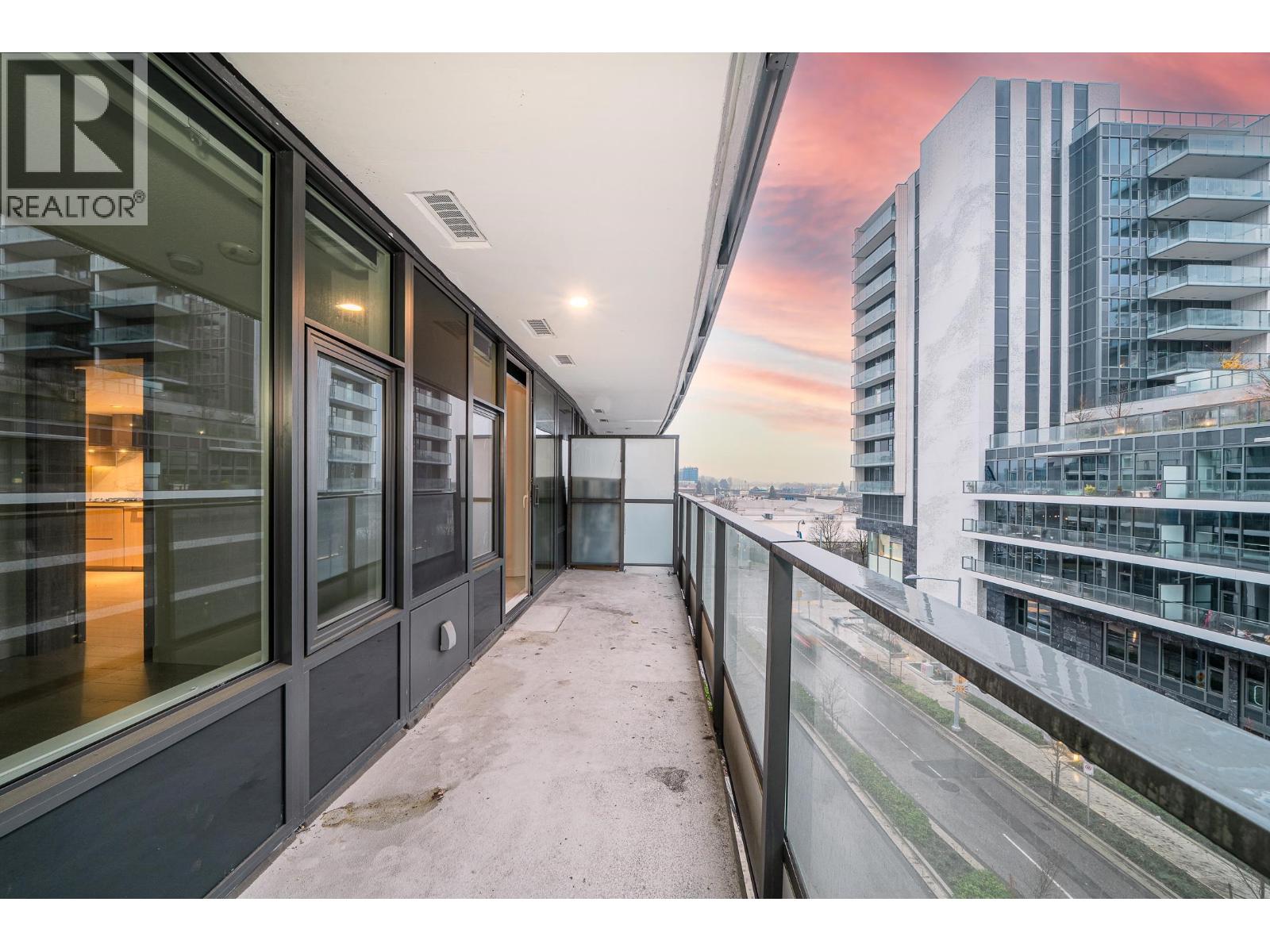 582 8608 HAZELBRIDGE WAY, Richmond