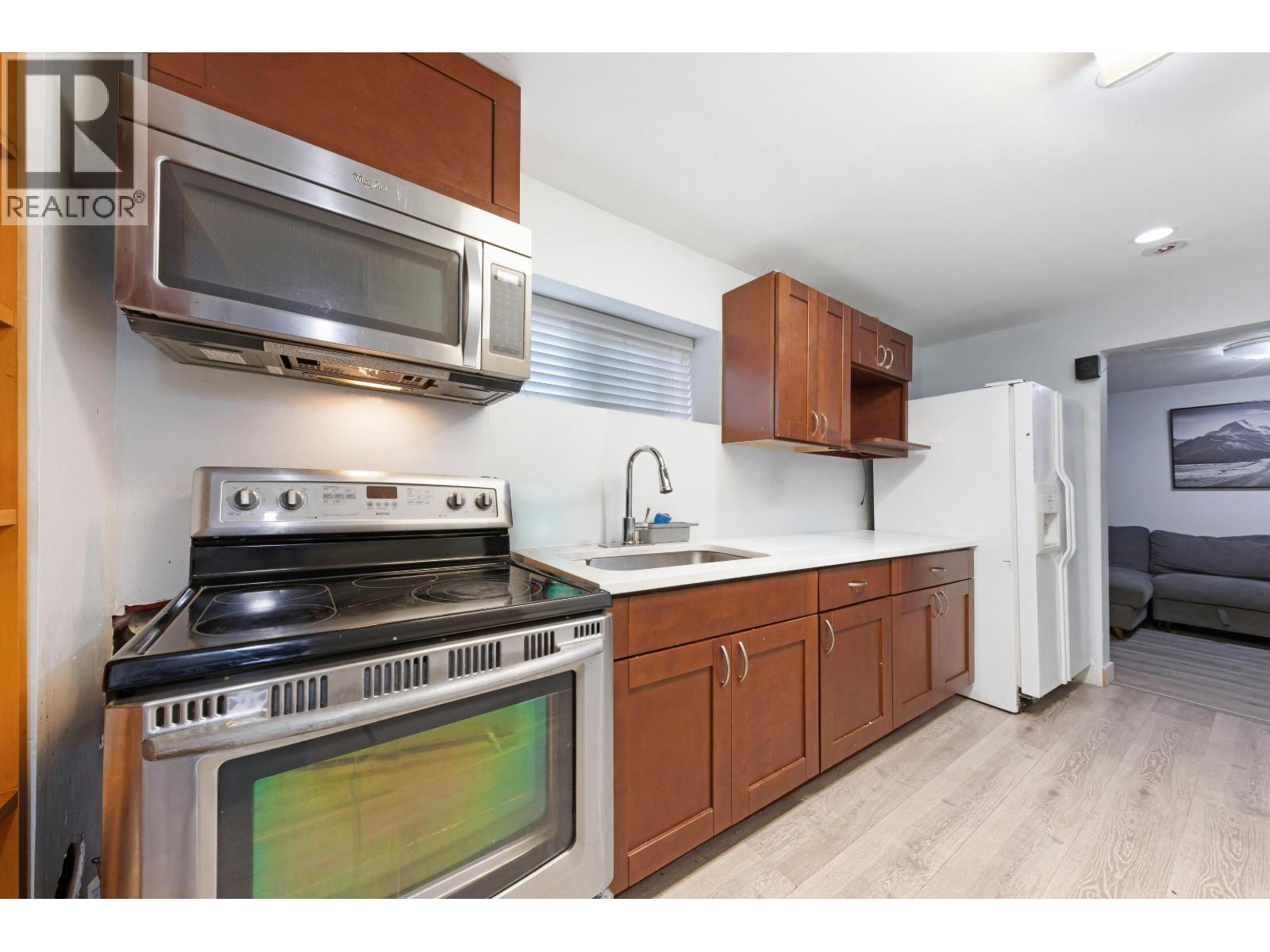 7724 GOODLAD STREET, Burnaby